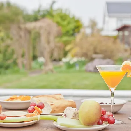 Kents Bank - Pet Friendly With Bay Views * Грейндж-овер-Сандс