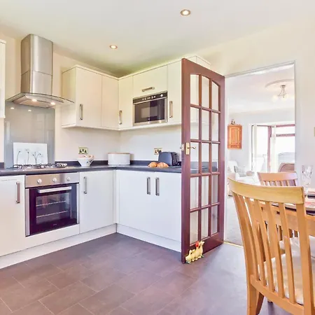 Kents Bank - Pet Friendly With Bay Views Ferienhaus Grange-over-Sands